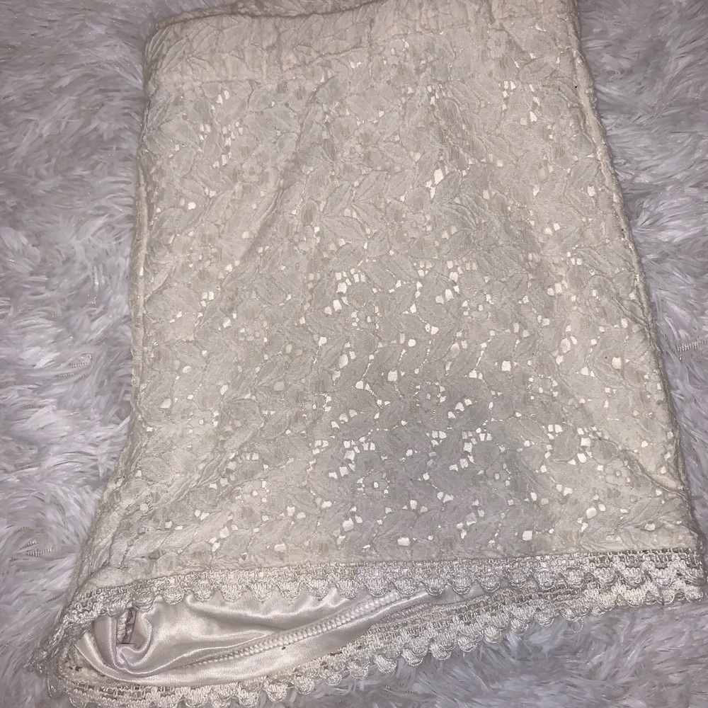 Lace shorts